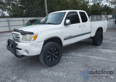 2003 Toyota Tundra Sr5 V8 z USA, uszkodzony, nr VIN 5TBRT34193S365208